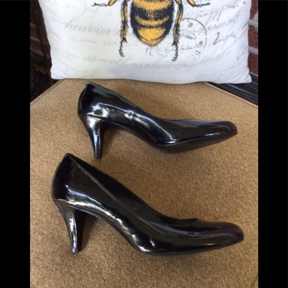 Steve Madden Ulltra patent leather heel Size 8.5 - Picture 4 of 6
